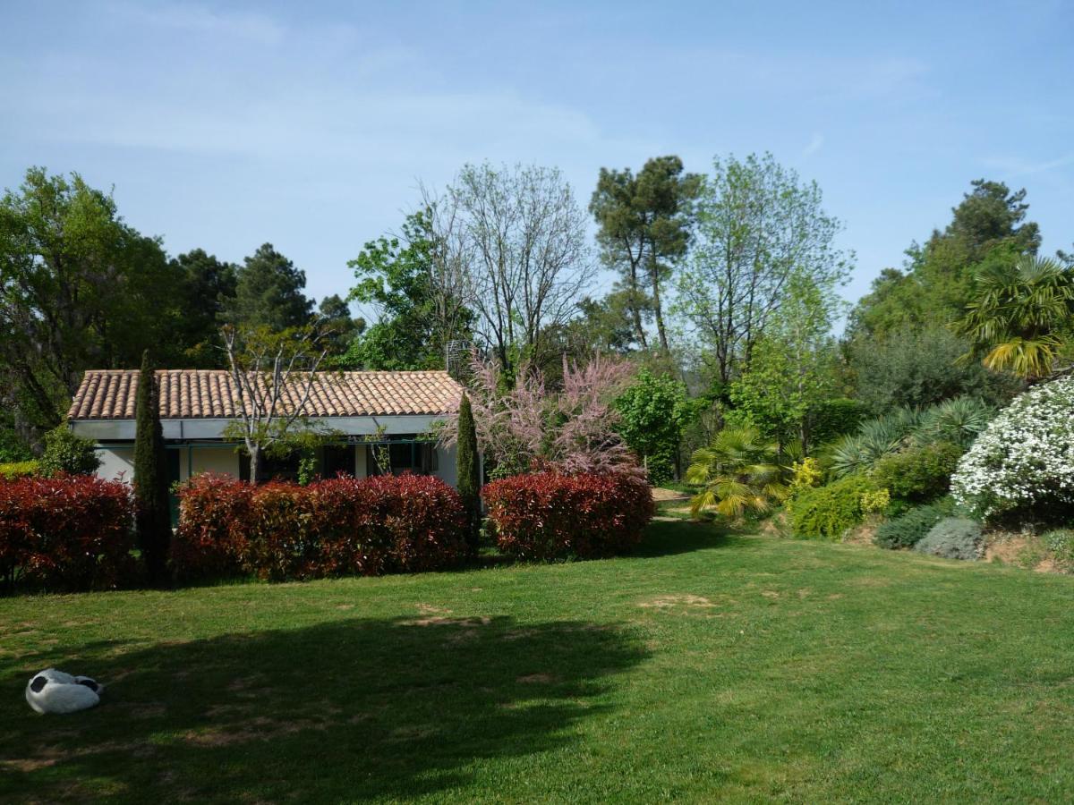 Domaine Du Planas Ailhon Ardeche Bed & Breakfast Exterior photo